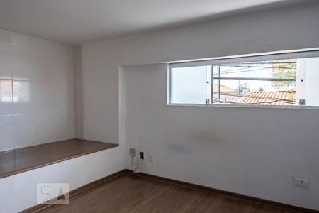 Quarto de kitnet/studio para alugar com 1 quarto, 35m² em Vila Charlote, São Paulo