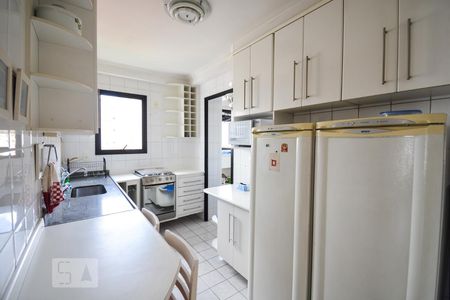 Apartamento à venda com 73m², 2 quartos e 2 vagasCozinha
