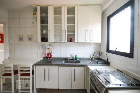 Apartamento à venda com 73m², 2 quartos e 2 vagasCozinha