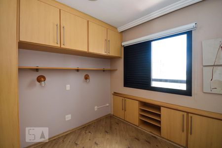 Apartamento à venda com 73m², 2 quartos e 2 vagasQuarto 2 - suíte