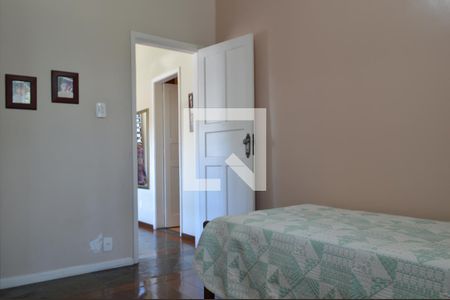 Casa à venda com 225m², 3 quartos e 3 vagasQuarto 2