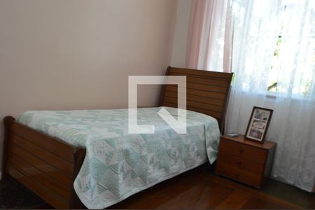 Casa à venda com 225m², 3 quartos e 3 vagasQuarto 2