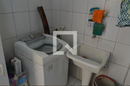 Casa à venda com 225m², 3 quartos e 3 vagasÁrea de Serviço