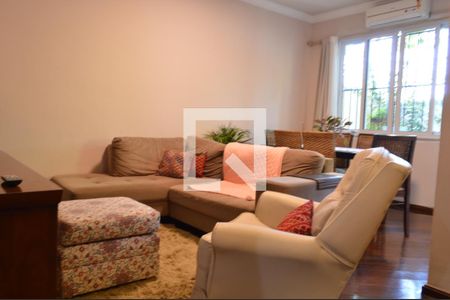 Sala  de casa à venda com 3 quartos, 225m² em Pechincha, Rio de Janeiro