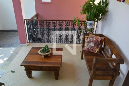 Casa à venda com 225m², 3 quartos e 3 vagasVaranda da frente 