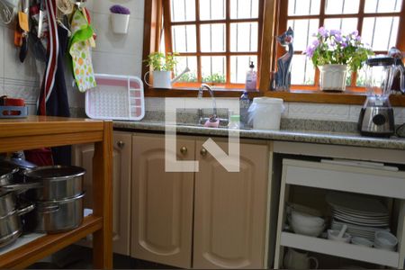 Casa à venda com 225m², 3 quartos e 3 vagasCozinha