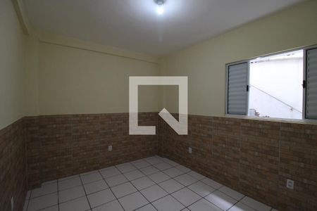 Quarto de casa para alugar com 1 quarto, 50m² em Jardim das Laranjeiras, São Paulo