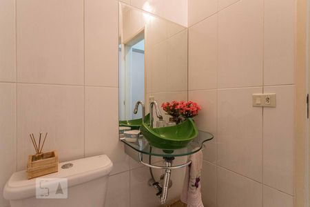 Lavabo Banheiro de casa à venda com 3 quartos, 165m² em Jardim Teresa, São Paulo