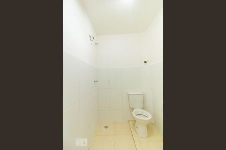 Banheiro de casa para alugar com 1 quarto, 40m² em Vila Amélia, São Paulo