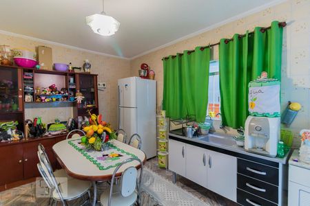 Casa à venda com 200m², 5 quartos e 5 vagasCozinha