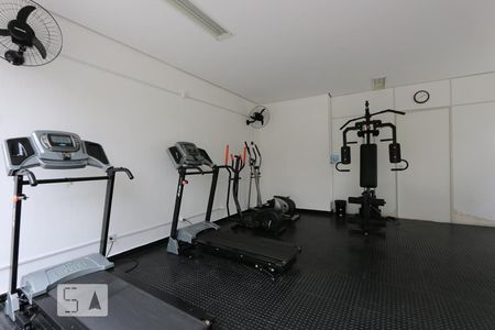 Apartamento à venda com 105m², 3 quartos e 2 vagasAcademia