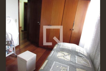 Apartamento à venda com 105m², 3 quartos e 2 vagasQuarto 2