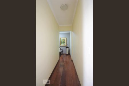 Corredor de apartamento à venda com 3 quartos, 105m² em Vila Andrade, São Paulo