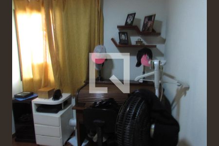 Apartamento à venda com 105m², 3 quartos e 2 vagasQuarto 2