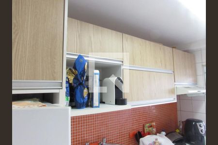 Apartamento à venda com 105m², 3 quartos e 2 vagasCozinha - Armários