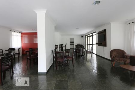 Apartamento à venda com 105m², 3 quartos e 2 vagasÁrea comum - Salão de festas