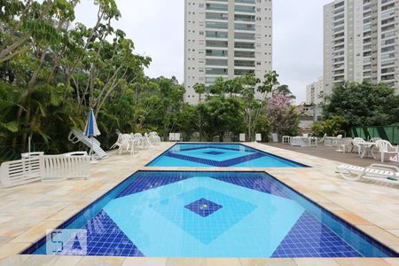 Apartamento à venda com 105m², 3 quartos e 2 vagasÁrea comum - Piscina