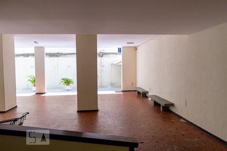 Apartamento à venda com 76m², 2 quartos e 1 vagaÁrea comum - Salão de festas