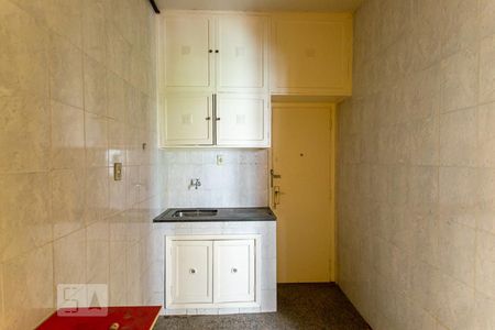 Apartamento à venda com 76m², 2 quartos e 1 vagaCozinha 