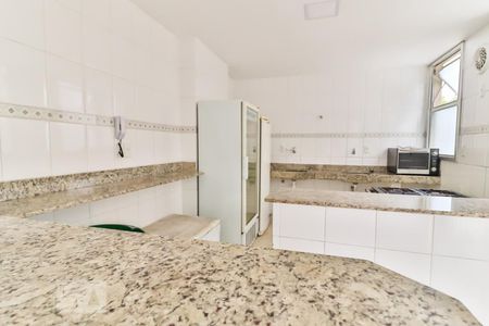Apartamento à venda com 90m², 3 quartos e 1 vaga Apartamento à venda com 90m², 3 quartos e 1 vagaÁrea comum - Salão de festas