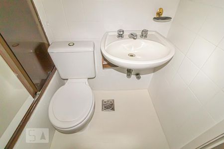Apartamento à venda com 90m², 3 quartos e 1 vaga Apartamento à venda com 90m², 3 quartos e 1 vagaBanheiro Social