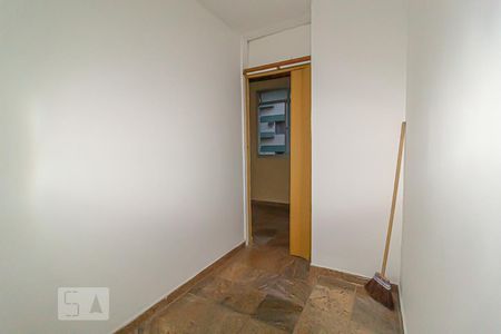 Apartamento à venda com 90m², 3 quartos e 1 vaga Apartamento à venda com 90m², 3 quartos e 1 vagaQuarto de Serviço