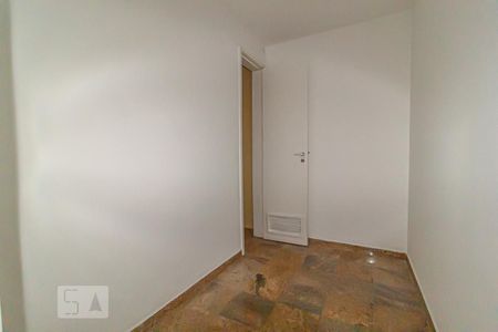 Apartamento à venda com 90m², 3 quartos e 1 vaga Apartamento à venda com 90m², 3 quartos e 1 vagaQuarto de Serviço