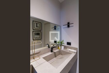 Apartamento à venda com 271m², 4 quartos e 4 vagas Apartamento à venda com 271m², 4 quartos e 4 vagasBanheiro Social