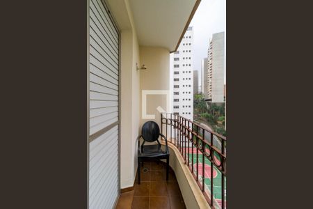 Apartamento à venda com 271m², 4 quartos e 4 vagas Apartamento à venda com 271m², 4 quartos e 4 vagasVaranda do Quarto 3