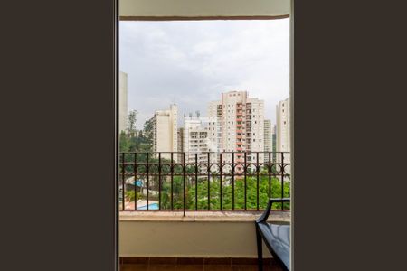 Apartamento à venda com 271m², 4 quartos e 4 vagas Apartamento à venda com 271m², 4 quartos e 4 vagasVaranda do Quarto 3