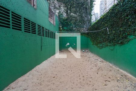 Apartamento à venda com 271m², 4 quartos e 4 vagas Apartamento à venda com 271m², 4 quartos e 4 vagasÁrea comum