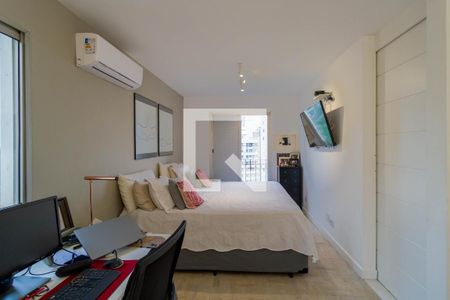 Apartamento à venda com 271m², 4 quartos e 4 vagas Apartamento à venda com 271m², 4 quartos e 4 vagasQuarto 1