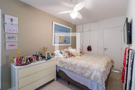 Apartamento à venda com 271m², 4 quartos e 4 vagas Apartamento à venda com 271m², 4 quartos e 4 vagas Quarto 2