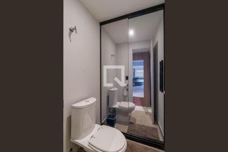 Apartamento à venda com 271m², 4 quartos e 4 vagas Apartamento à venda com 271m², 4 quartos e 4 vagasBanheiro Social