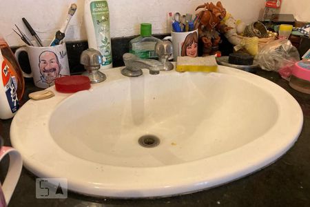 Casa para alugar com 550m², 6 quartos e 4 vagas Casa para alugar com 550m², 6 quartos e 4 vagasBanheiro - Torneira