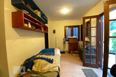 Casa para alugar com 550m², 6 quartos e 4 vagas Casa para alugar com 550m², 6 quartos e 4 vagasSuíte 2