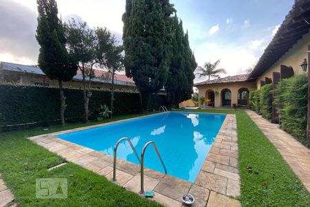 Casa para alugar com 550m², 6 quartos e 4 vagas Casa para alugar com 550m², 6 quartos e 4 vagasPiscina