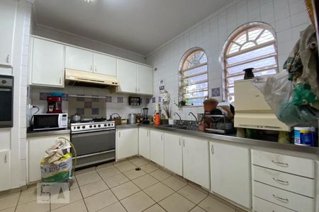 Casa para alugar com 550m², 6 quartos e 4 vagas Casa para alugar com 550m², 6 quartos e 4 vagasCozinha