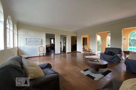 Sala de casa para alugar com 6 quartos, 550m² em Jardim Leonor, São Paulo