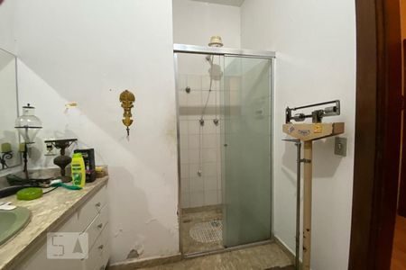 Casa para alugar com 550m², 6 quartos e 4 vagas Casa para alugar com 550m², 6 quartos e 4 vagasBanheiro