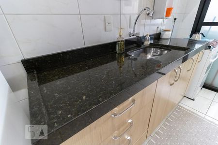 Apartamento à venda com 60m², 2 quartos e 2 vagas Apartamento à venda com 60m², 2 quartos e 2 vagasCozinha