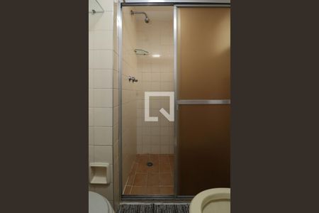 Studio para alugar com 45m², 1 quarto e 1 vaga Studio para alugar com 45m², 1 quarto e 1 vagaBanheiro