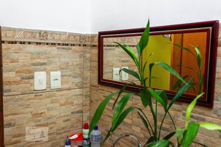 Casa à venda com 300m², 3 quartos e 1 vagaBanheiro 2