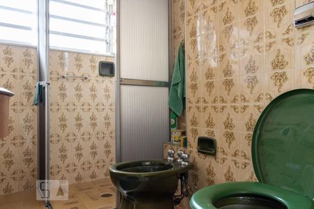 Casa à venda com 140m², 3 quartos e 1 vagaBanheiro