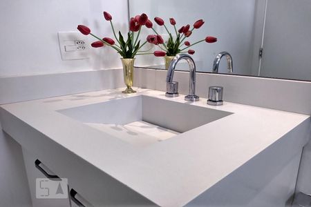 Apartamento à venda com 168m², 4 quartos e 3 vagasBanheiro Suíte 3