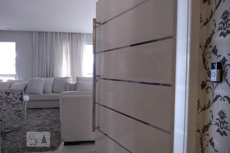 Porta de entrada social de apartamento para alugar com 4 quartos, 168m² em Água Branca, São Paulo