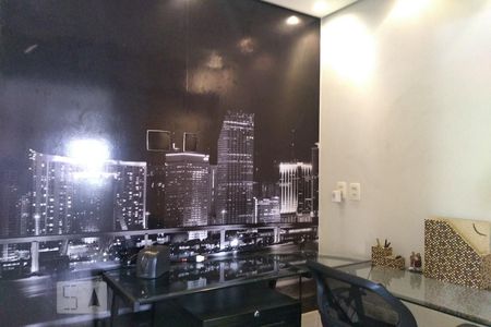 Apartamento à venda com 168m², 4 quartos e 3 vagasEscritório