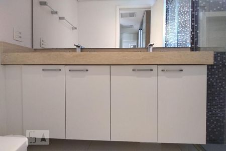 Apartamento à venda com 168m², 4 quartos e 3 vagasBanheiro Suíte Master