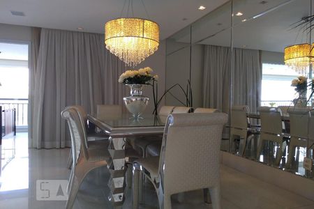 Sala de jantar de apartamento para alugar com 4 quartos, 168m² em Água Branca, São Paulo