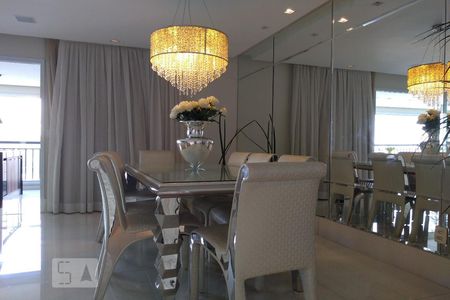 Sala de jantar de apartamento à venda com 4 quartos, 168m² em Água Branca, São Paulo